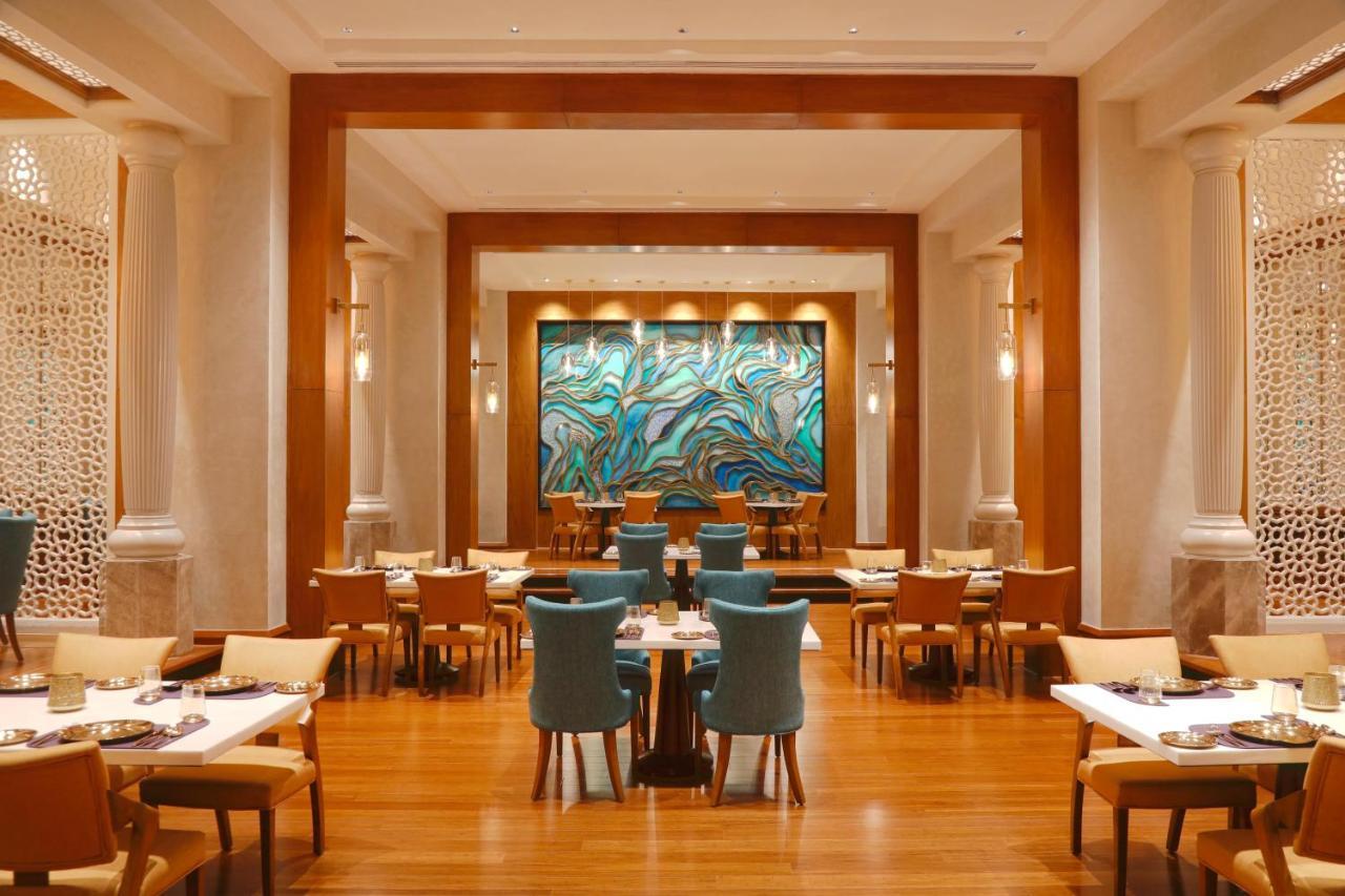 The Westin Mumbai Powai Lake Exterior photo