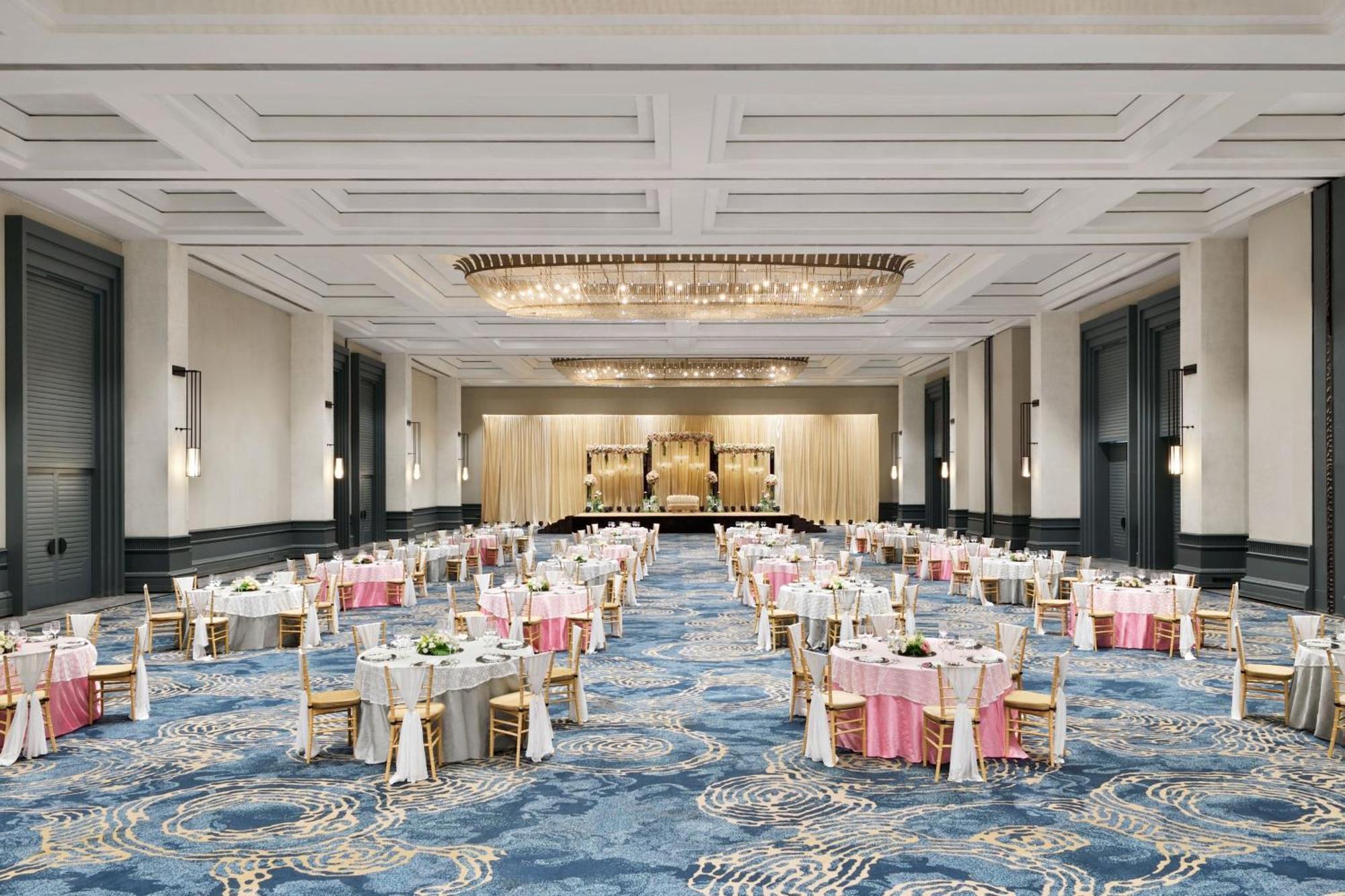 The Westin Mumbai Powai Lake Exterior photo