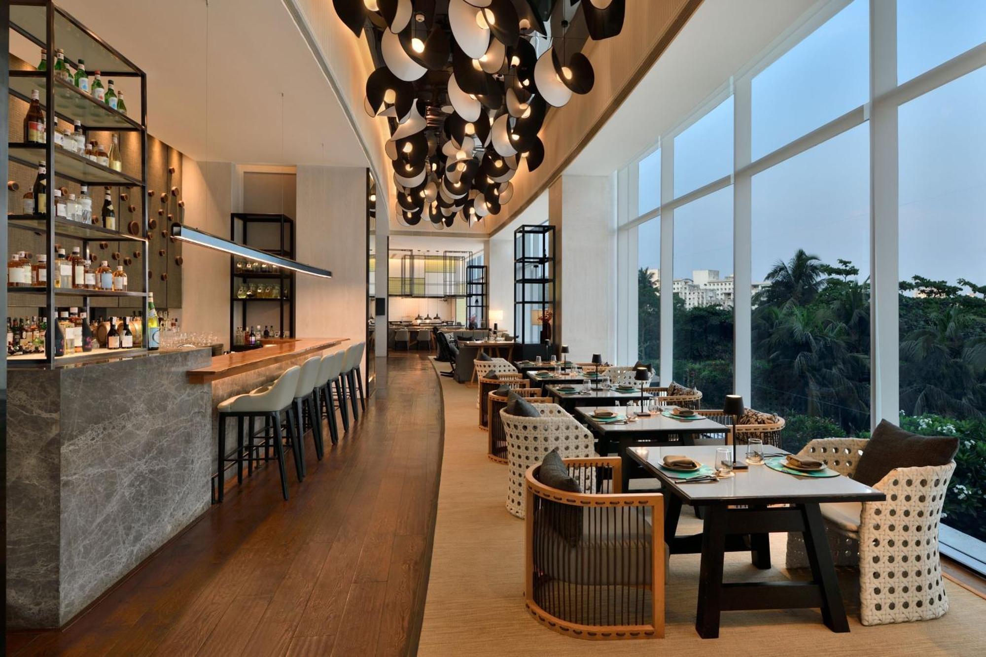 The Westin Mumbai Powai Lake Exterior photo
